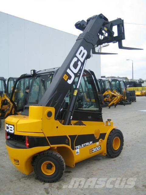 JCB TLT35T61175027 Montacargas de baja elevación