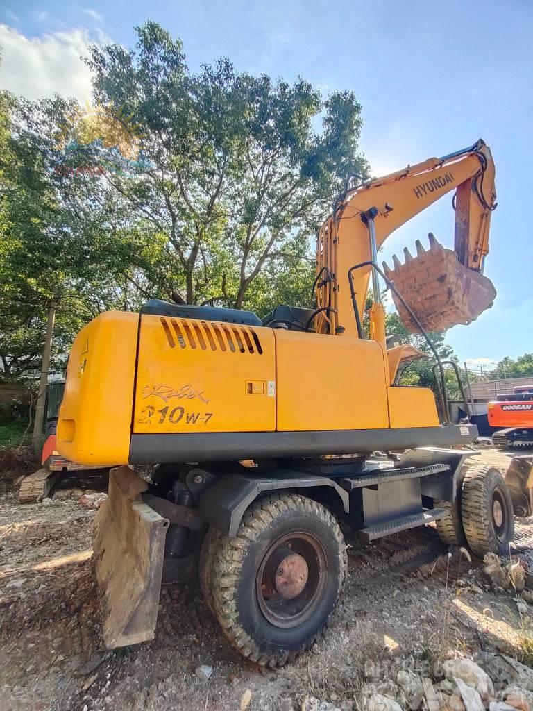 Hyundai R210W-7 Excavadoras de ruedas