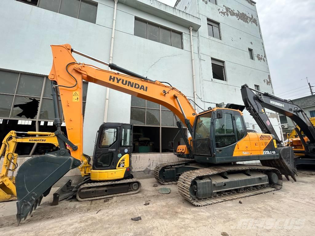 Hyundai 220LC-9 Excavadoras sobre orugas