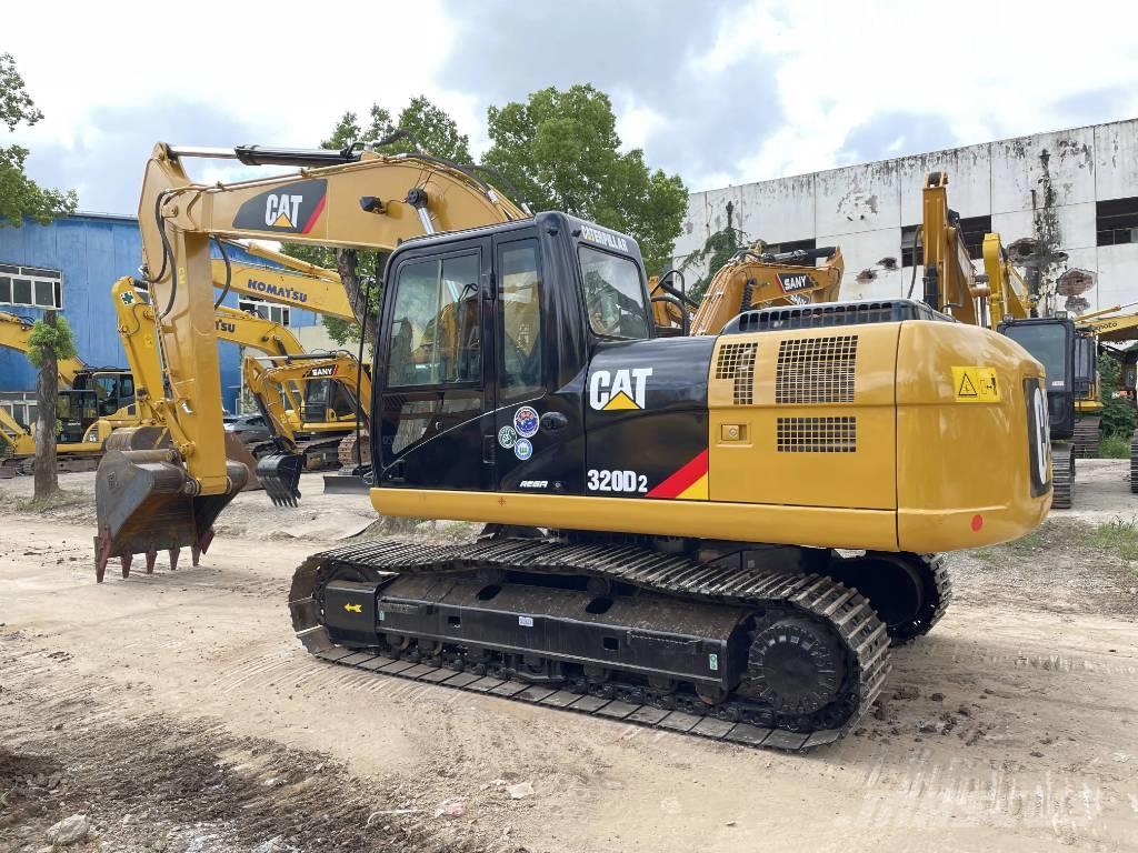 CAT 320D2 Excavadoras sobre orugas