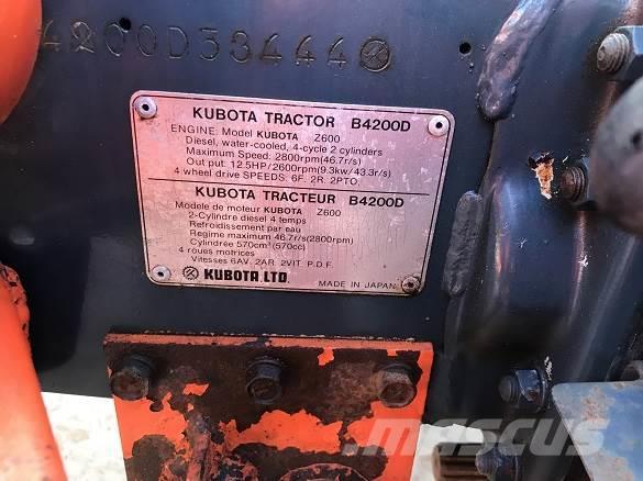 Kubota B4200 Retroexcavadoras