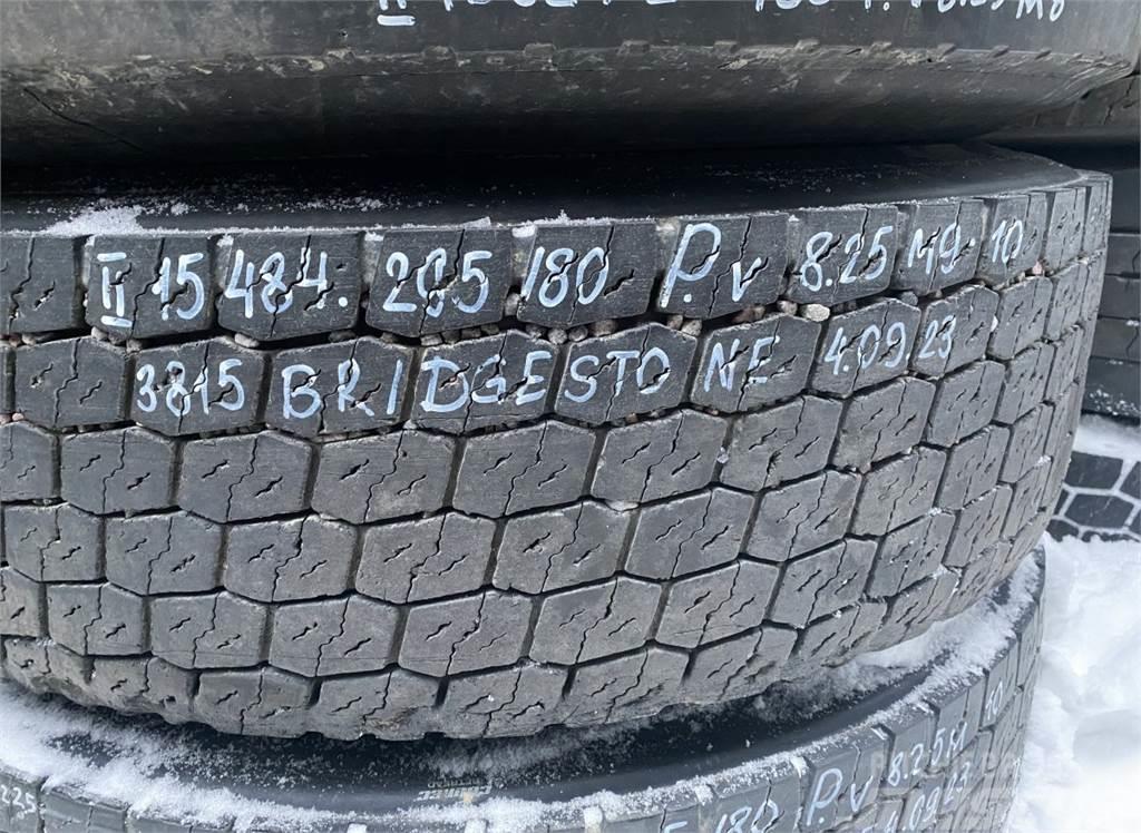 Bridgestone B12B Llantas