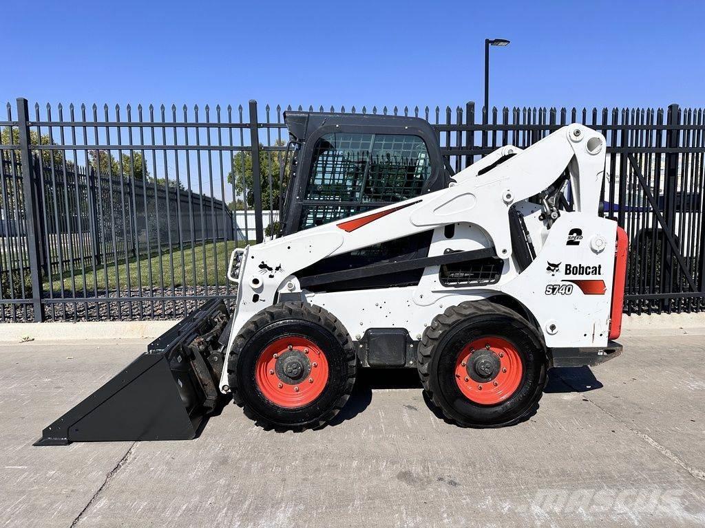 Bobcat S740 Minicargadoras