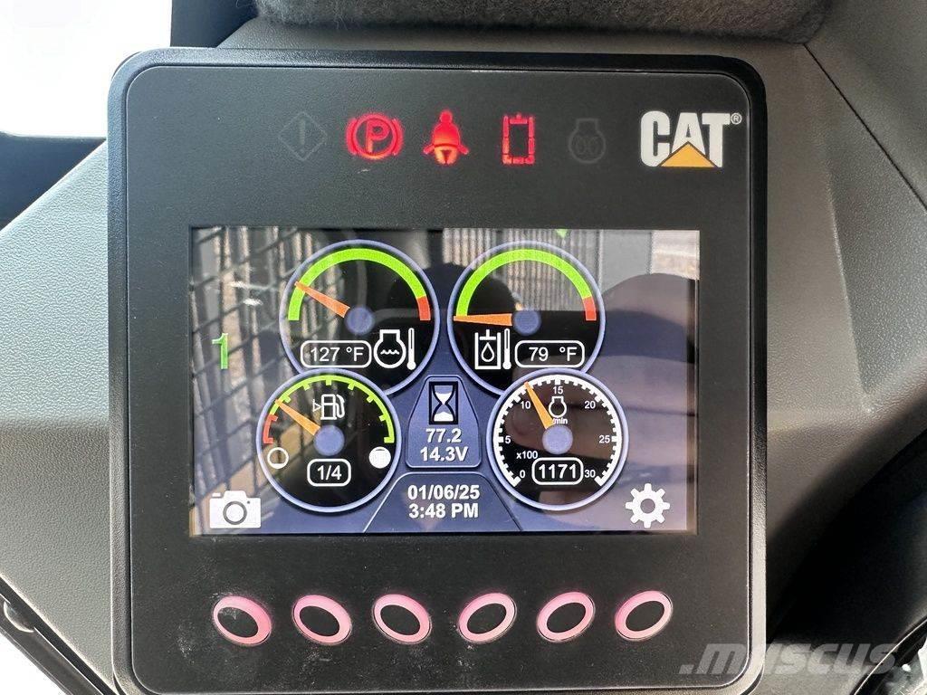 CAT 236D3 Minicargadoras