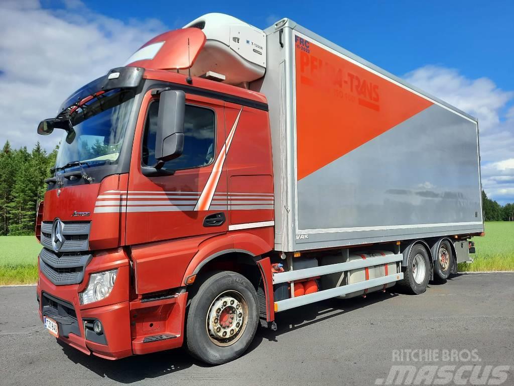 Mercedes-Benz Actros Camiones con caja de remolque