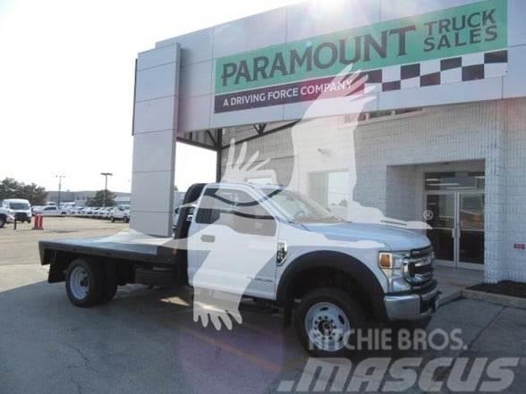 Ford F550 Camiones de cama baja