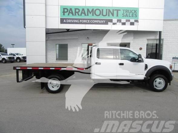 Ford F550 Camiones de cama baja