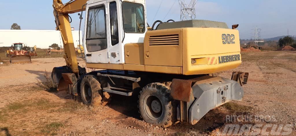 Liebherr A 902 Excavadoras de ruedas