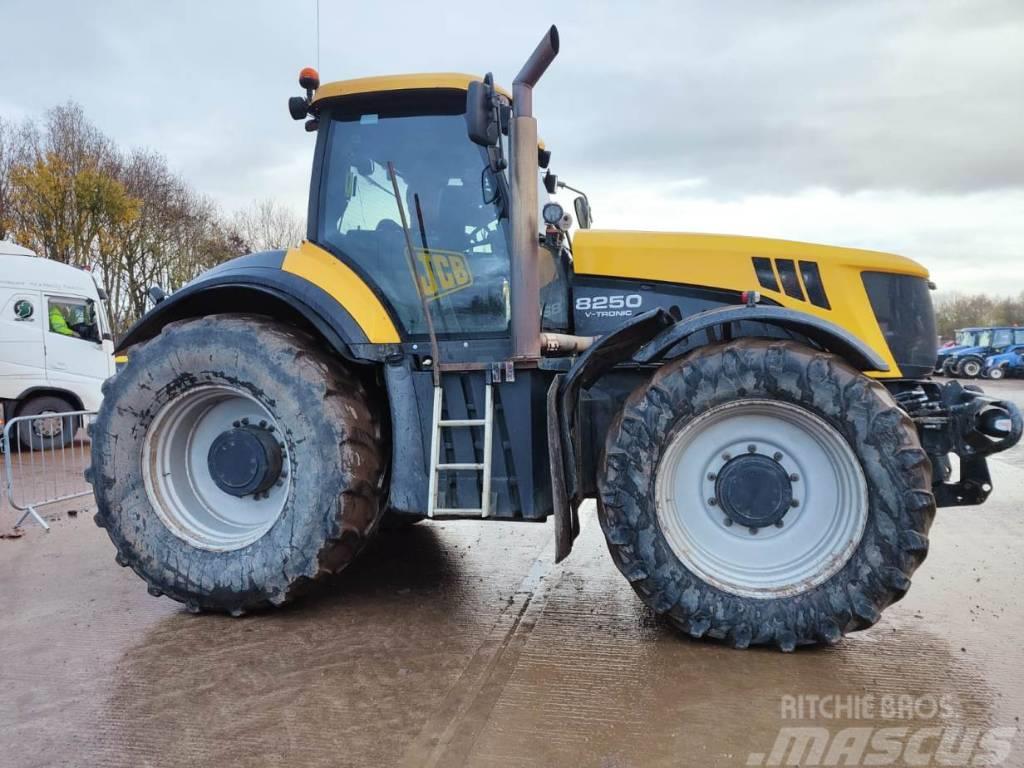 JCB Fastrac 8250 Tractores