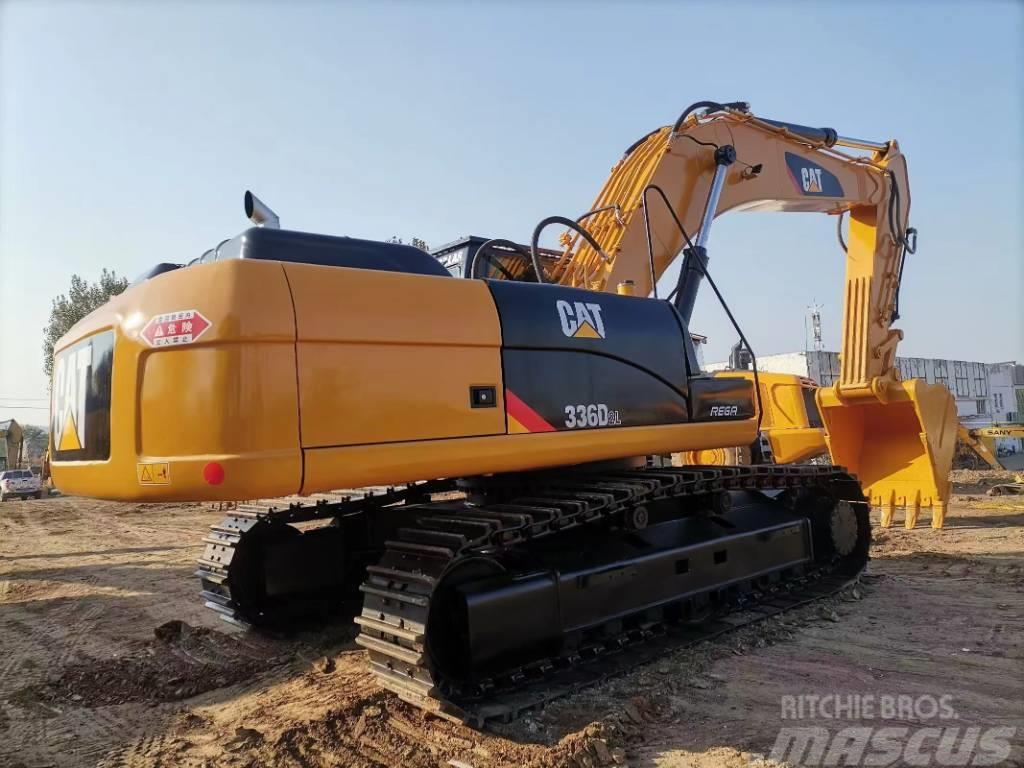 CAT 336 Excavadoras anfibio