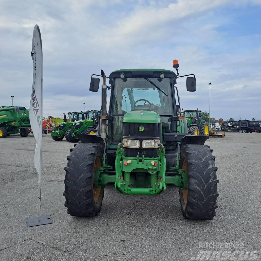 John Deere 6340 Tractores