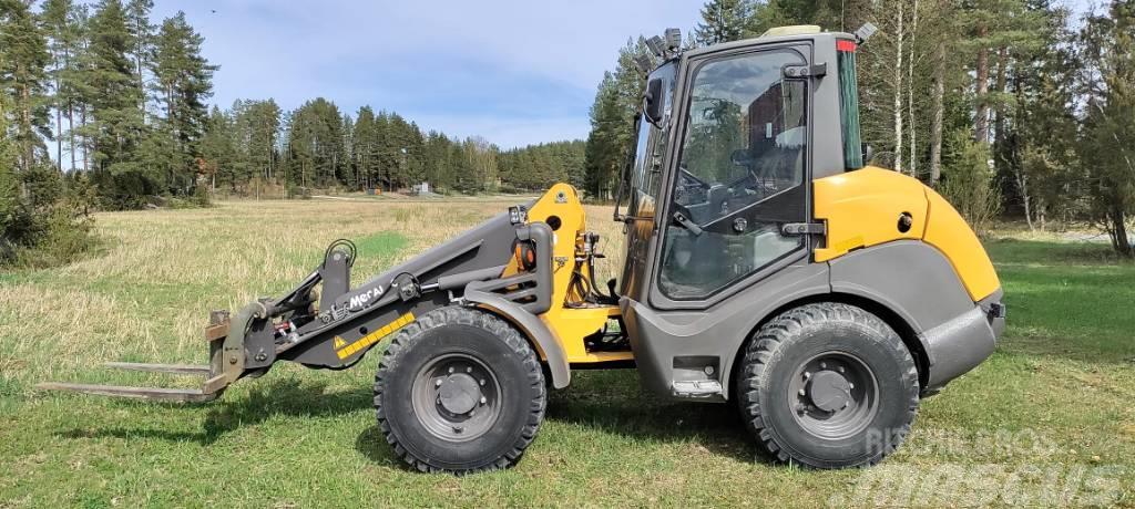 Mecalac AX850 Cargadoras sobre ruedas