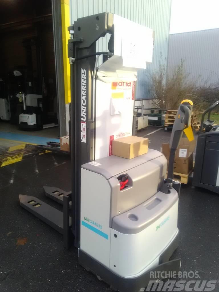 UniCarriers PSH200 Montacargas manual