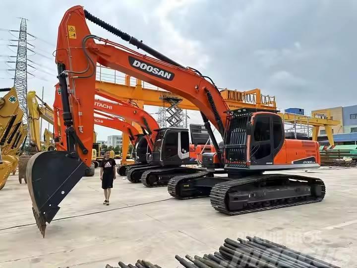 Doosan DX300LC-9C Excavadoras sobre orugas