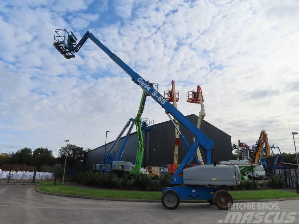 Genie S 65 Plataformas con brazo de elevación telescópico