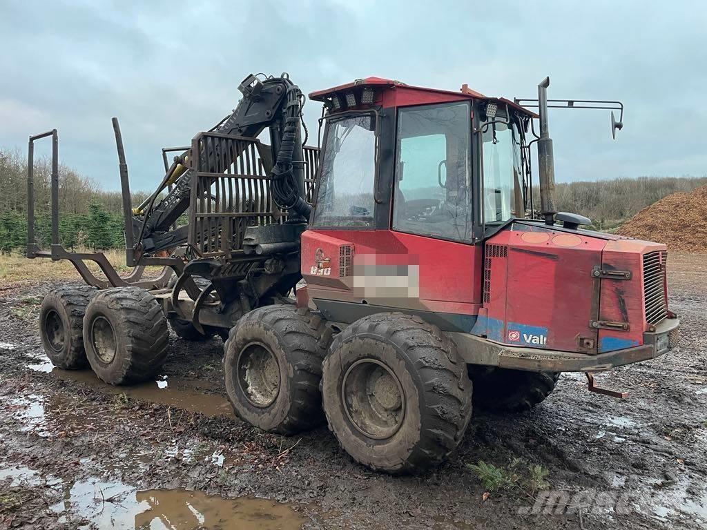 Valmet 830 Transportadoras