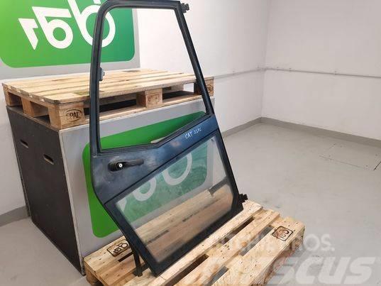 CAT TH407C door Cabina