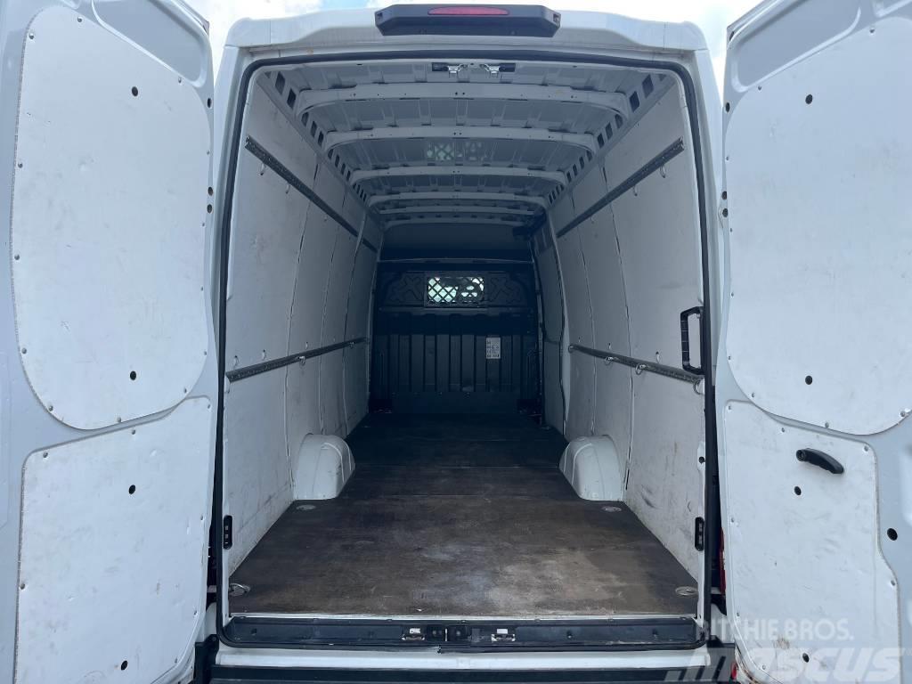 Iveco DAILY 35S16 Furgonetas cerradas