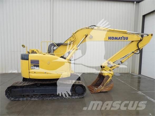 Komatsu PC228US Excavadoras sobre orugas