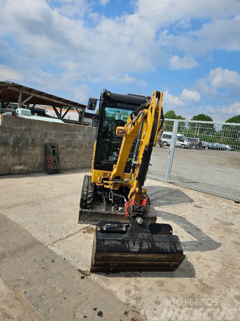 CAT 301.8 Miniexcavadoras