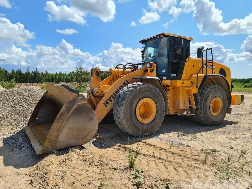 Hyundai HL 970 Cargadoras sobre ruedas