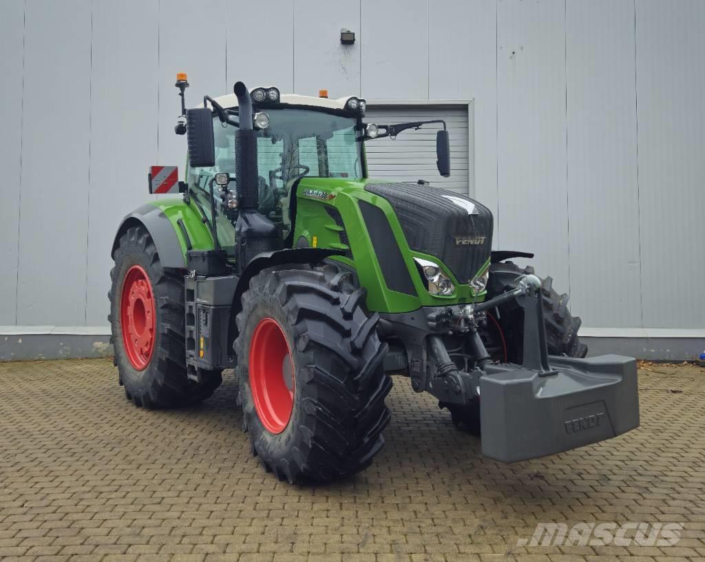 Fendt 828 Vario Tractores