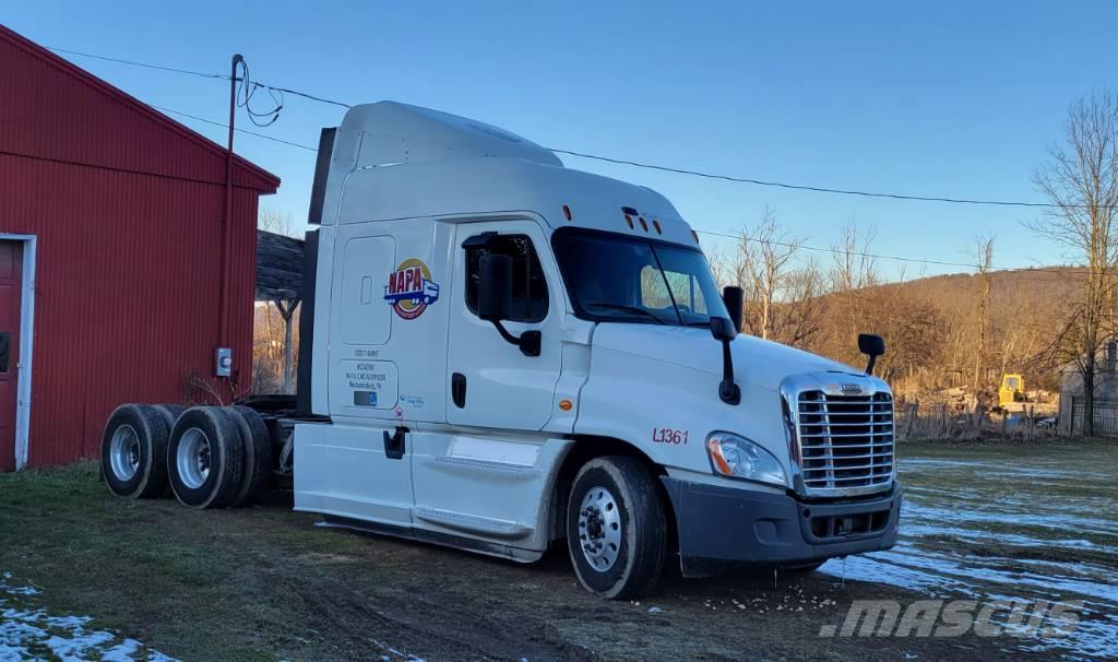 Freightliner Cascadia 125 Camiones tractor