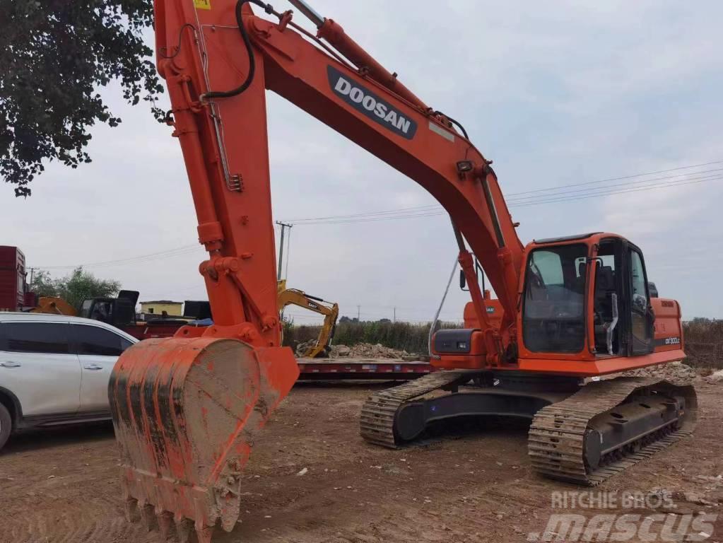 Doosan DX300LCA  dx300lca Excavadoras sobre orugas