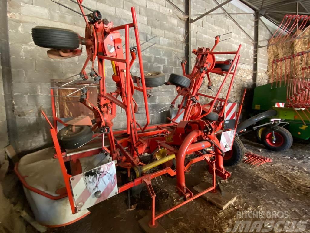 Kuhn Gf7601MH Rastrilladoras y rastrilladoras giratorias