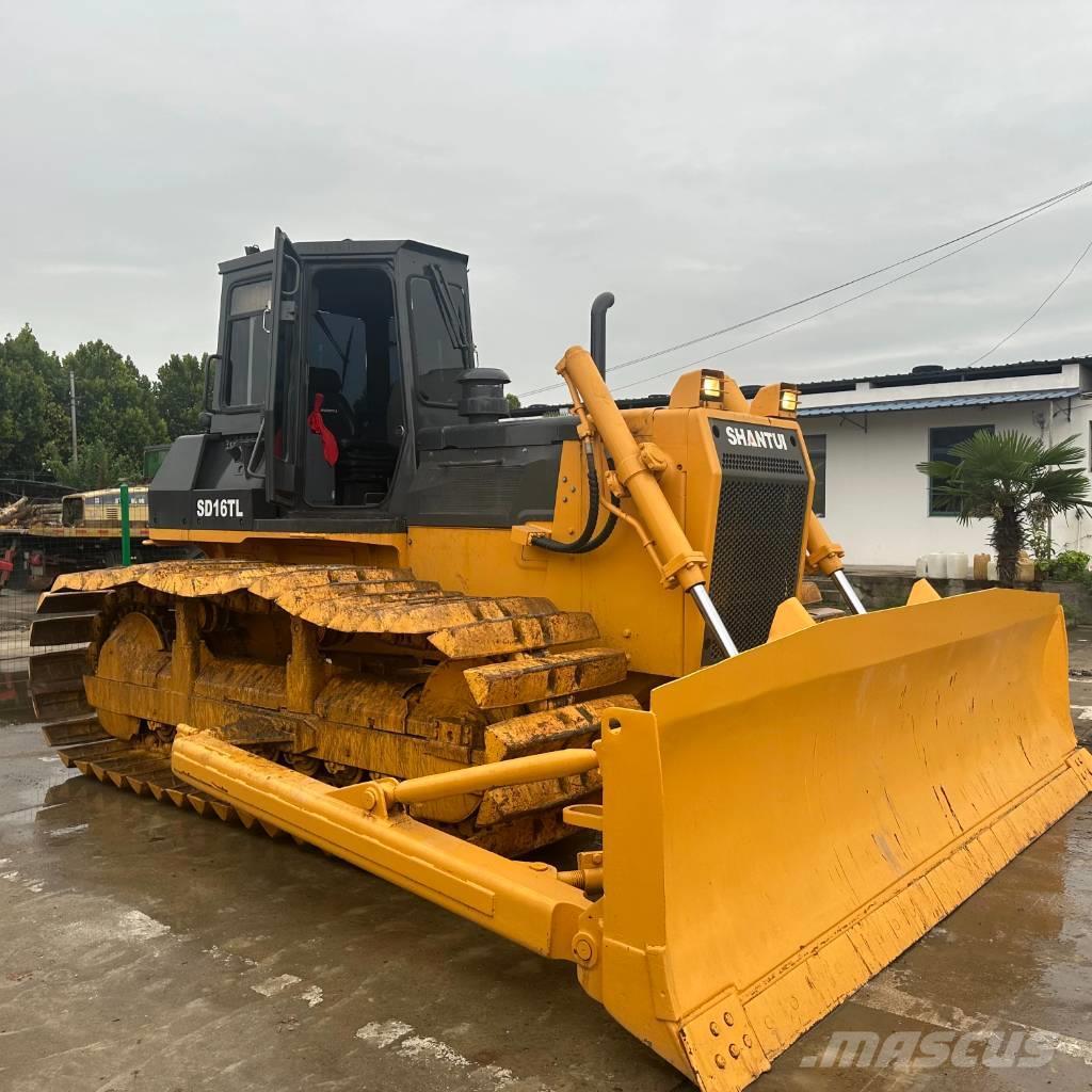 Shantui SD16 Buldozer sobre oruga