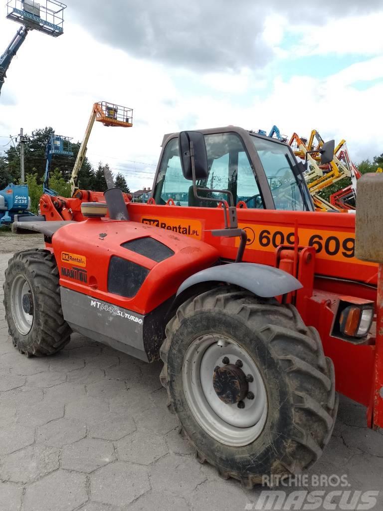 Manitou MT 1440 Carretillas telescópicas