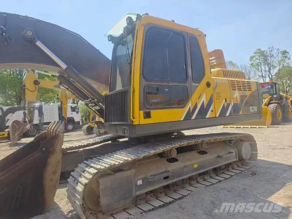 Volvo EC 210 Excavadoras sobre orugas