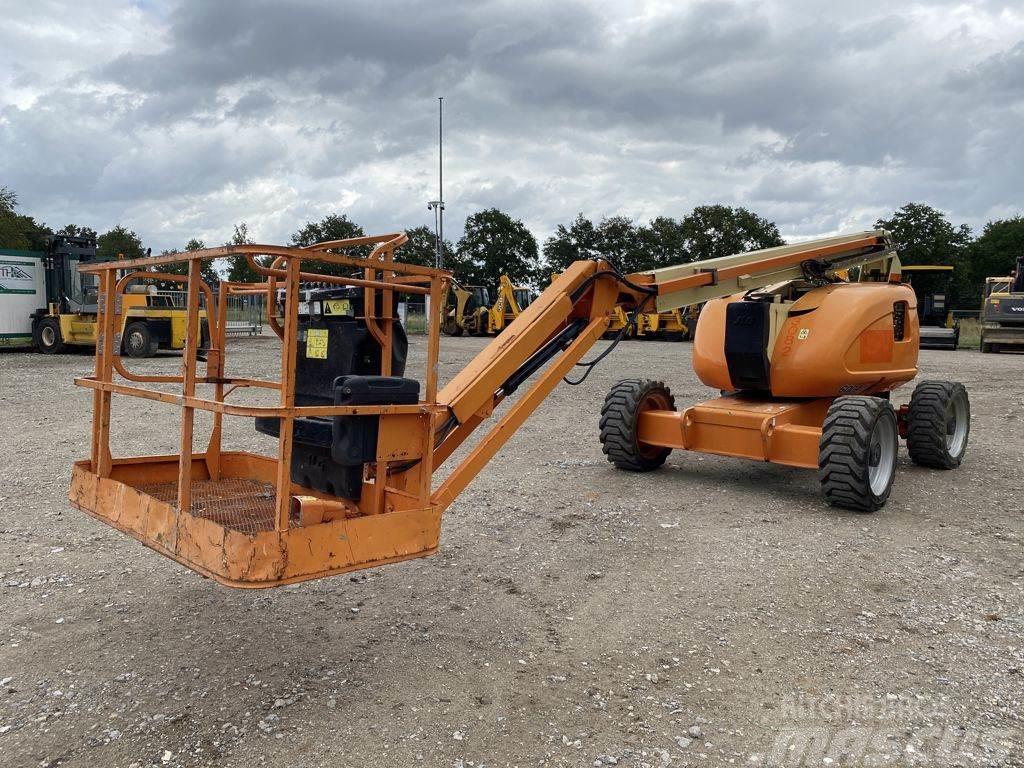 JLG 600AJ Plataformas con brazo de elevación telescópico