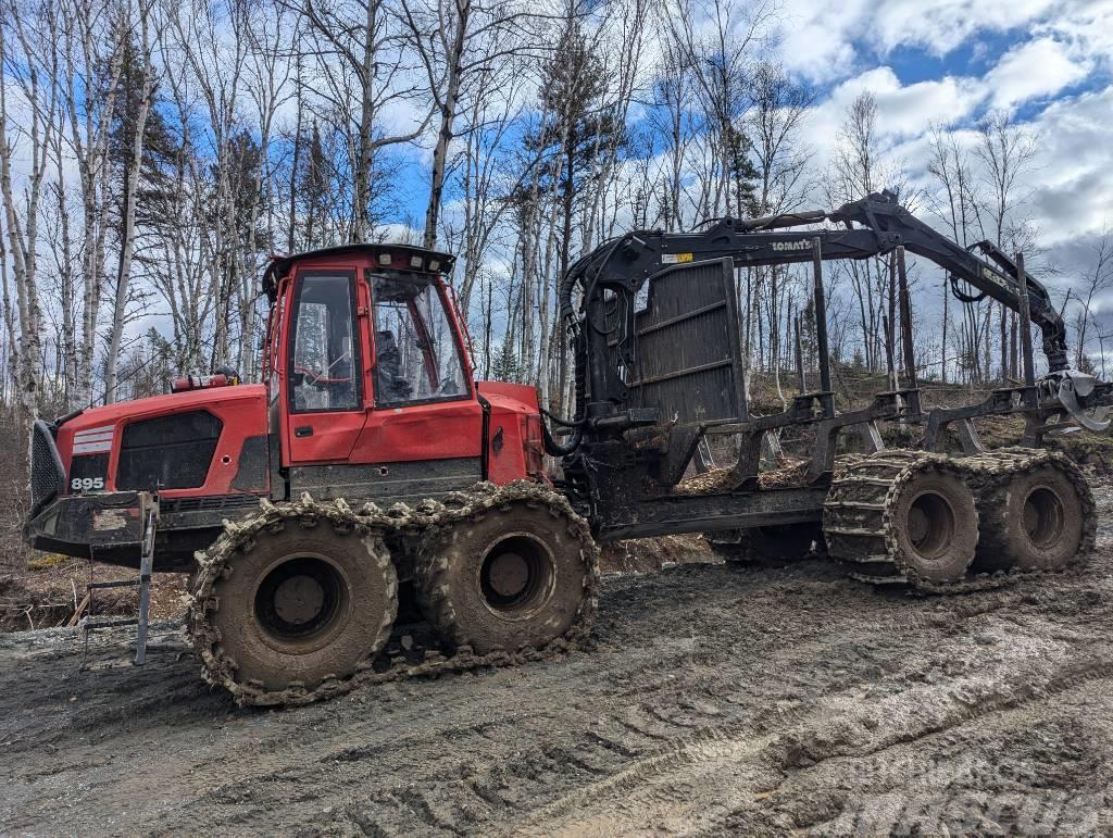 Komatsu 895 Transportadoras