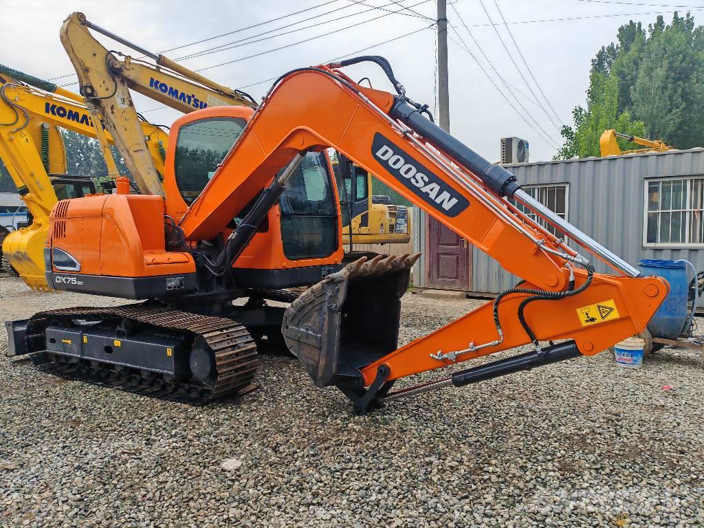 Doosan DX75 Excavadoras 7t - 12t