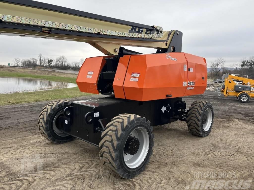 JLG 860 SJ Plataformas con brazo de elevación telescópico