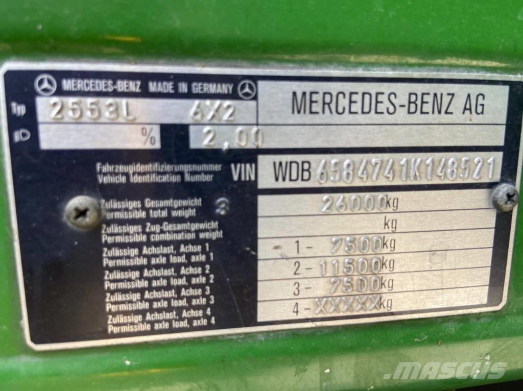 Mercedes-Benz 2553L Camiones con temperatura controlada