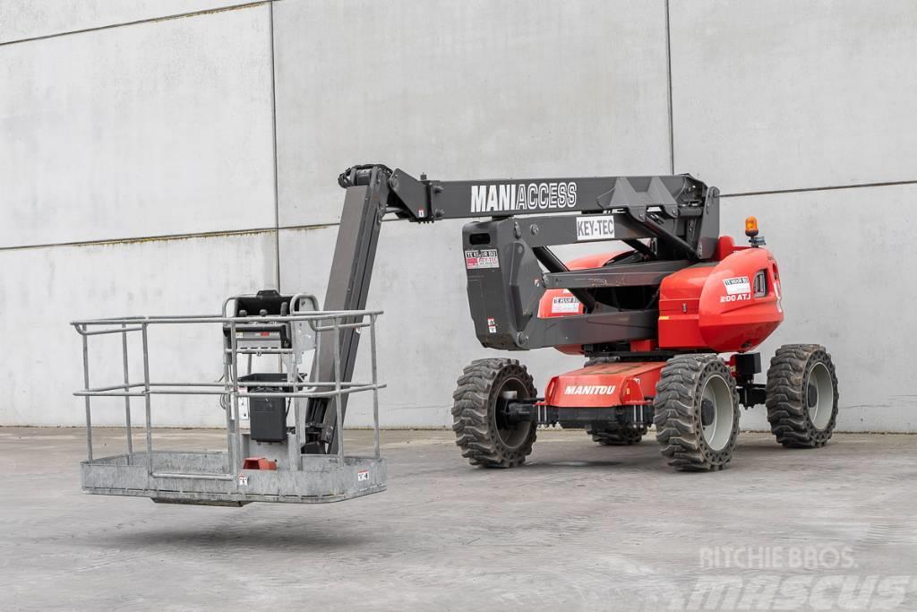 Manitou 200 ATJ Plataformas con brazo de elevación manual