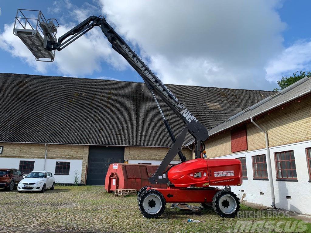 Manitou 220TJ+ Plataformas con brazo de elevación telescópico