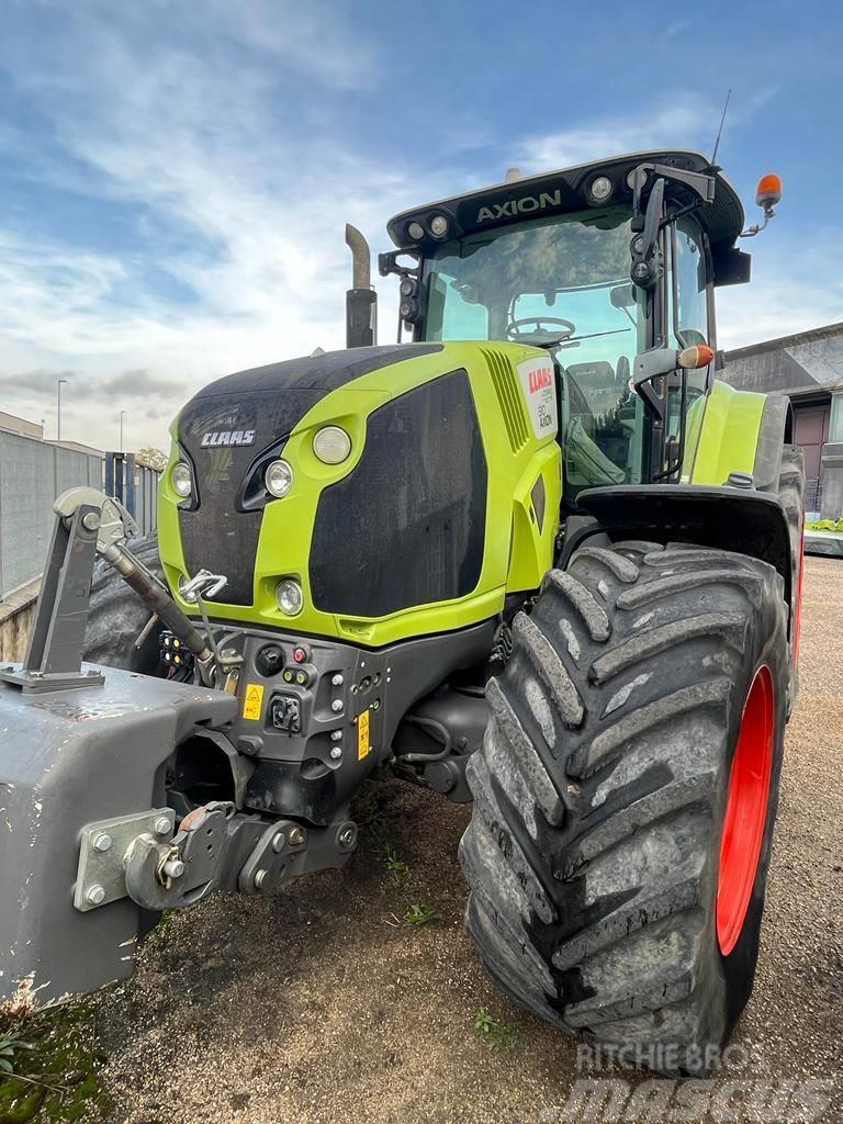 CLAAS Axion 810 Tractores