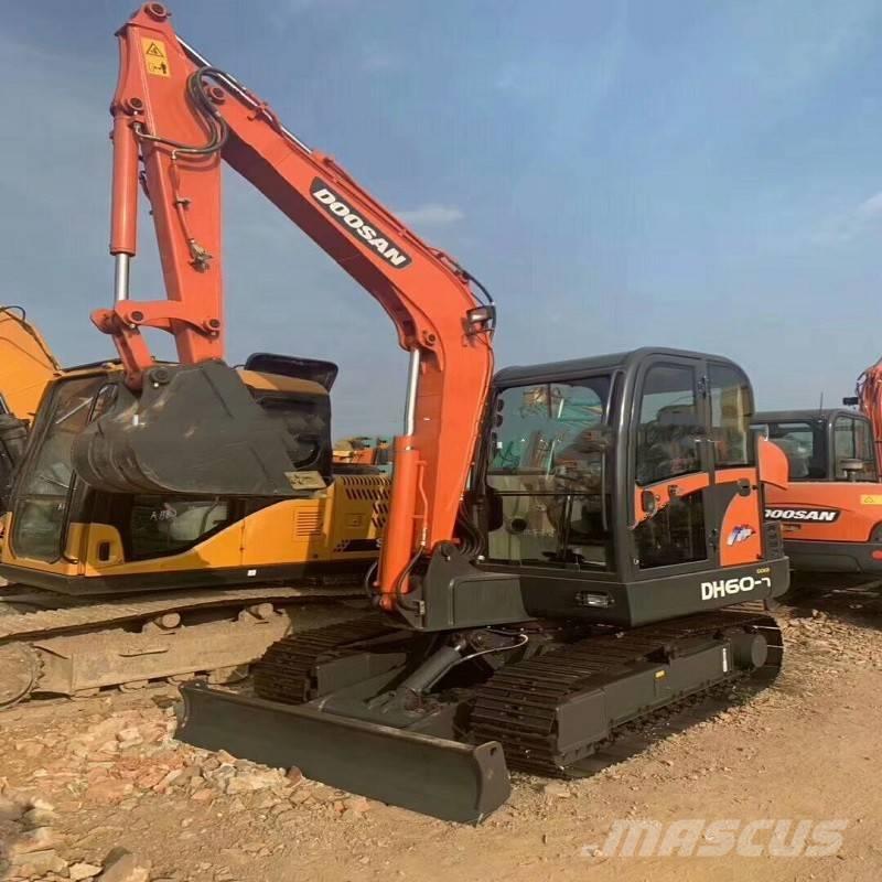 Doosan dx60 Excavadoras sobre orugas