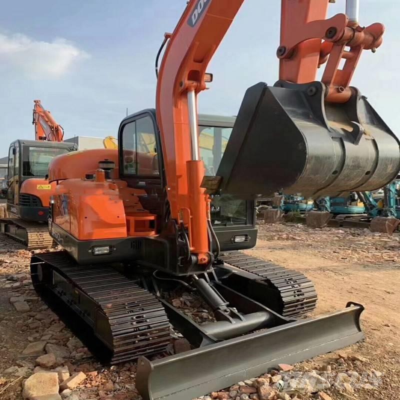 Doosan dx60 Excavadoras sobre orugas