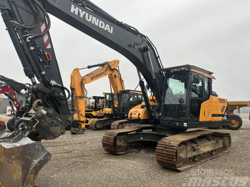 Hyundai HX 220 Excavadoras sobre orugas