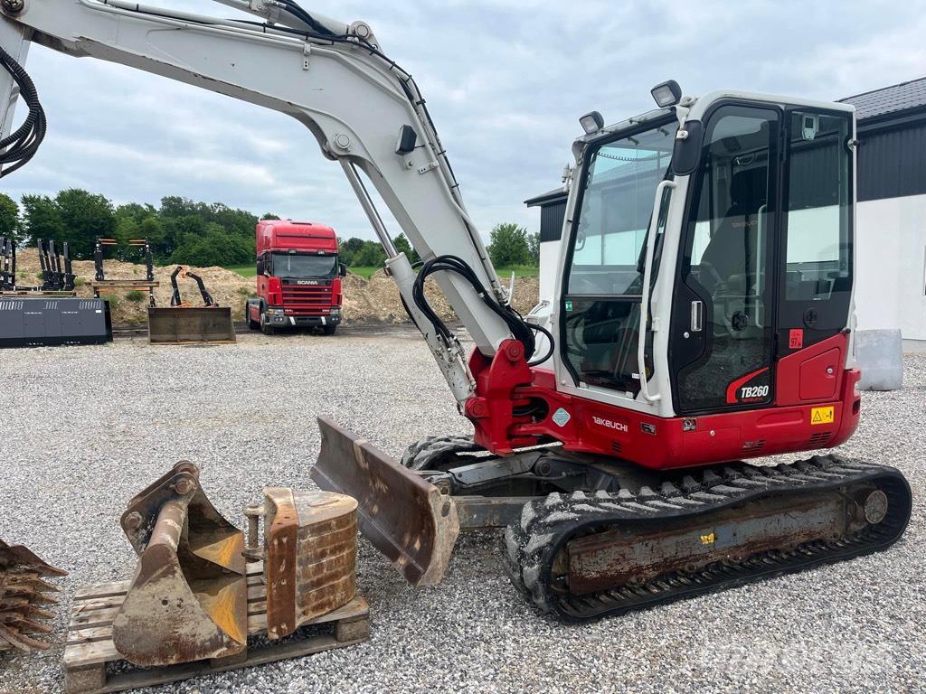 Takeuchi TB260 Miniexcavadoras