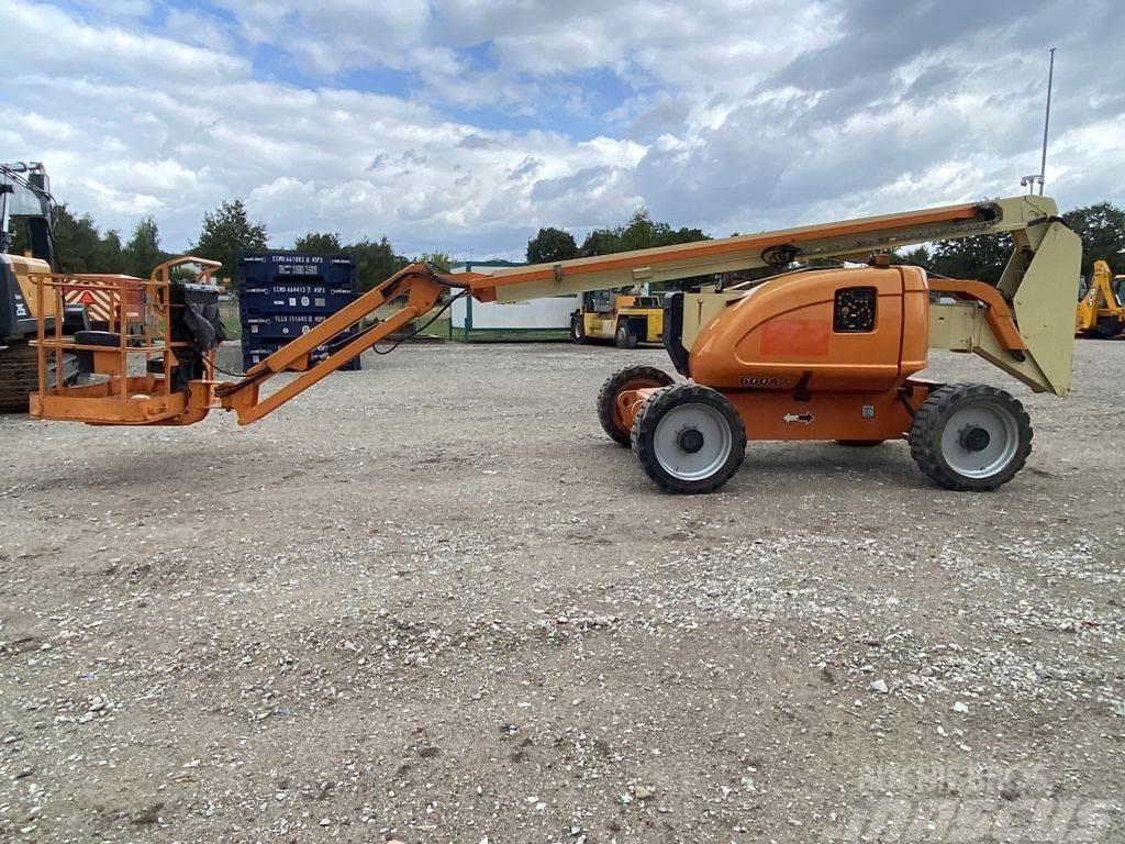 JLG 600AJ Plataformas con brazo de elevación telescópico