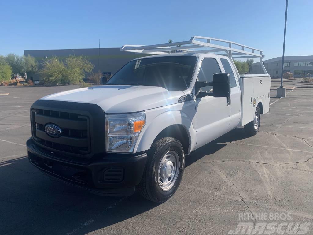 Ford F 350 Caja abierta/laterales abatibles