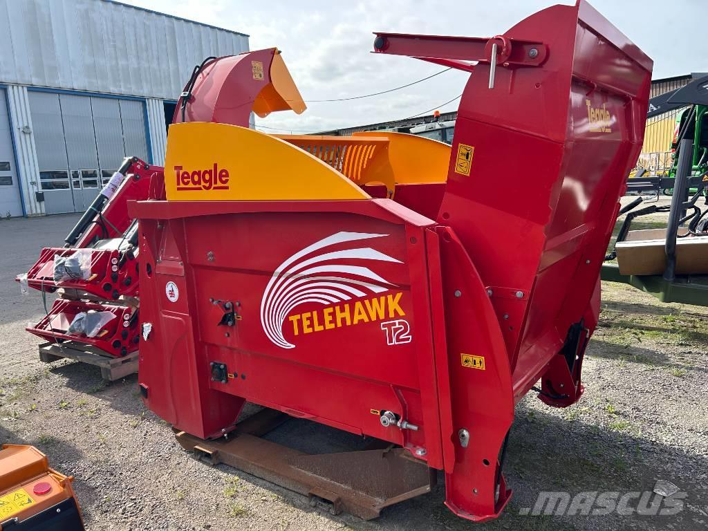 TEAGLE Telehawk T2 Desmenuzadoras, cortadoras y desenrolladoras de pacas