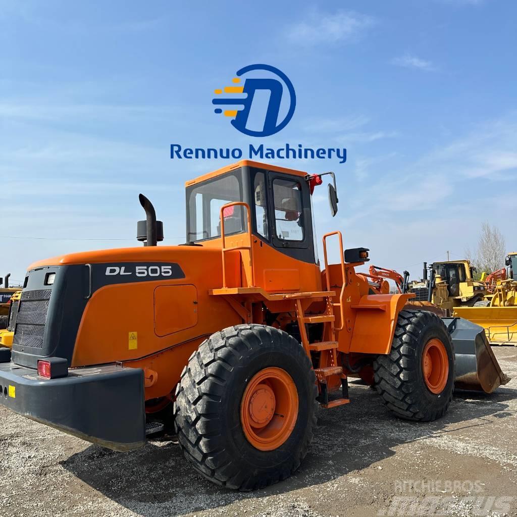 Doosan DL505 Cargadoras sobre ruedas