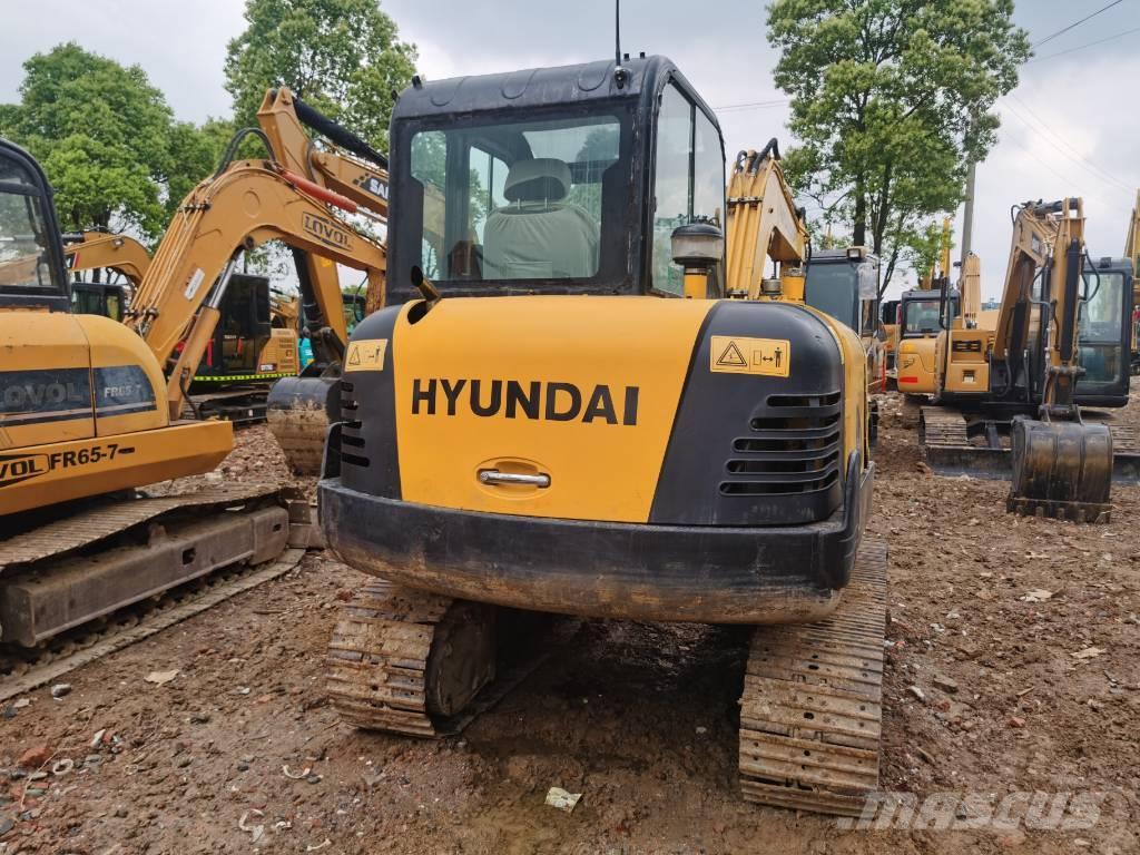 Hyundai R60 Excavadoras sobre orugas