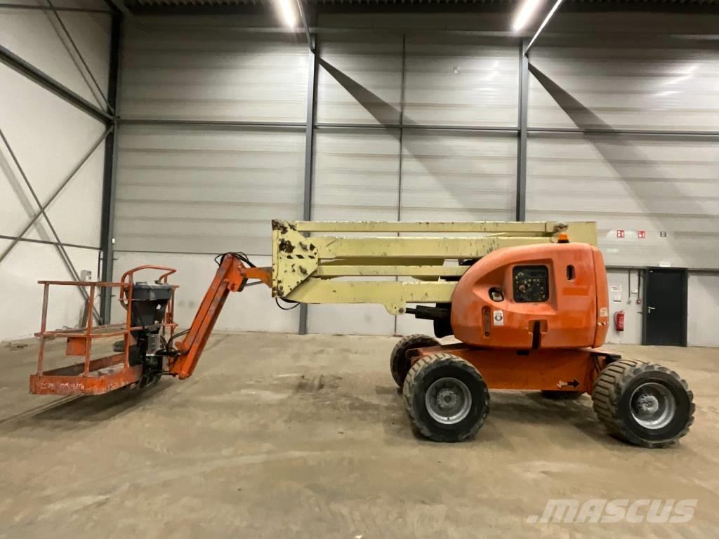 JLG 450 AJ Plataformas con brazo de elevación manual